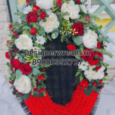 Брендовый венок 100см - designerwreath.ru - г. Екатеринбург