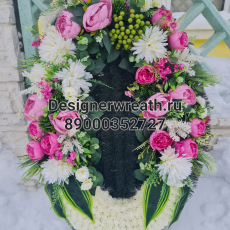 Брендовый венок 100 см - designerwreath.ru - г. Екатеринбург