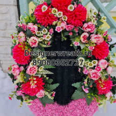 Брендовый венок 90 см - designerwreath.ru - г. Екатеринбург