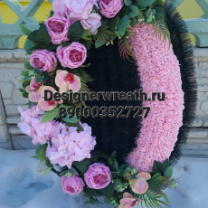 Брендовый венок 90 см - designerwreath.ru - г. Екатеринбург