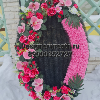 Брендовый венок 115 см - designerwreath.ru - г. Екатеринбург