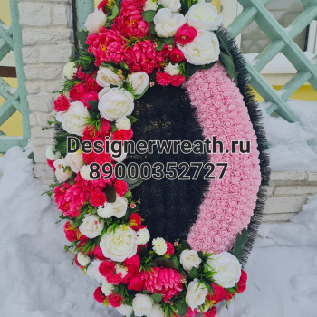 Брендовый венок 100 см - designerwreath.ru - г. Екатеринбург