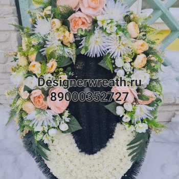 Брендовый венок 100 см - designerwreath.ru - г. Екатеринбург