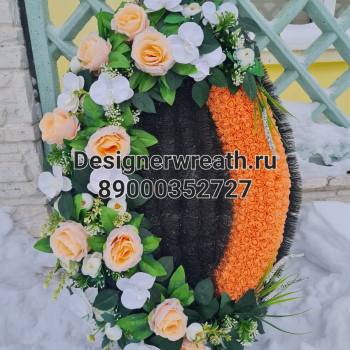 Брендовый венок 100см - designerwreath.ru - г. Екатеринбург