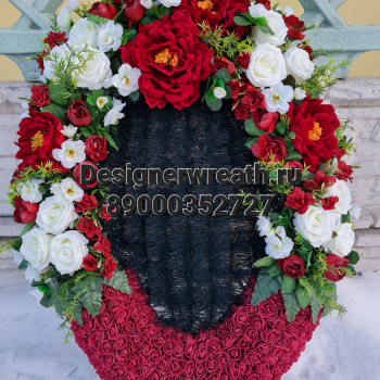 Брендовый венок 90 см - designerwreath.ru - г. Екатеринбург