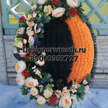 Брендовый венок 90 см - designerwreath.ru - г. Екатеринбург